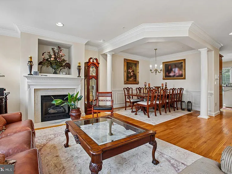 1309 McLean Crest Ct — Photo 10