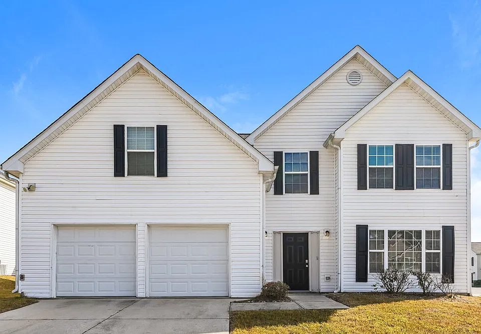 1870 Hillspring Ln