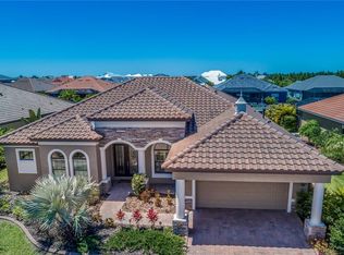 588 Mast Dr, Bradenton, FL 34208