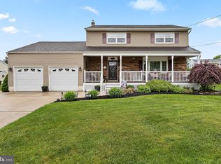 681 Shady Ln, Hamilton, NJ 08619