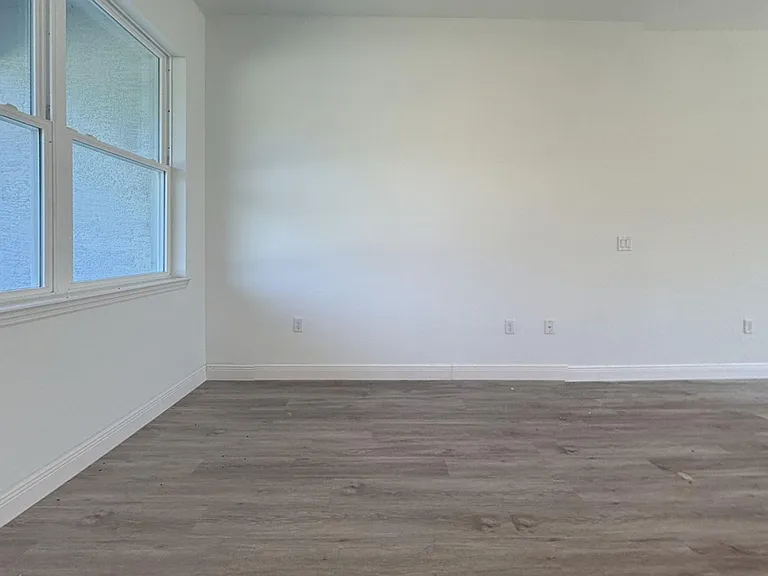 6575 N Grayton Ter — Photo 3