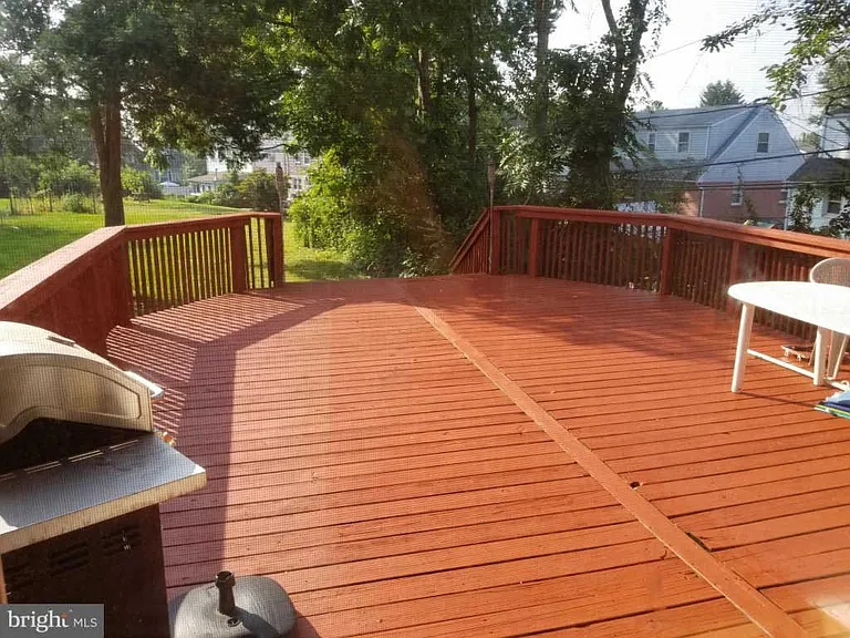 216 W Chester Pike #A — Photo 10