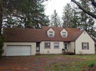 338 Indianola Rd, Youngstown, OH 44512