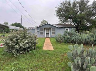 509 E Austin, Llano, TX 78643