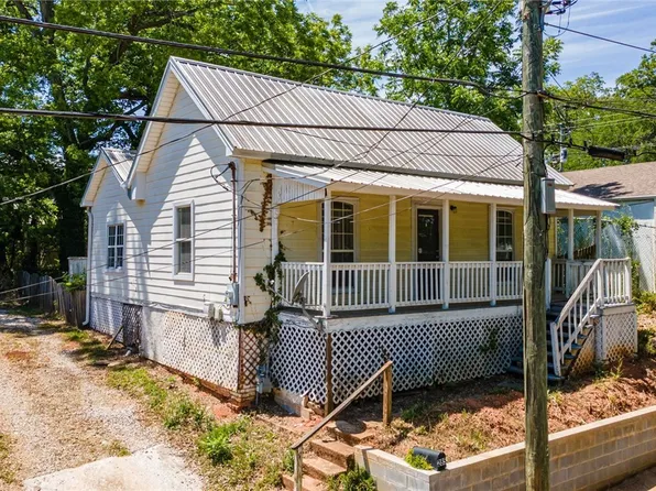 285 N Rocksprings Street, Athens, GA 30606