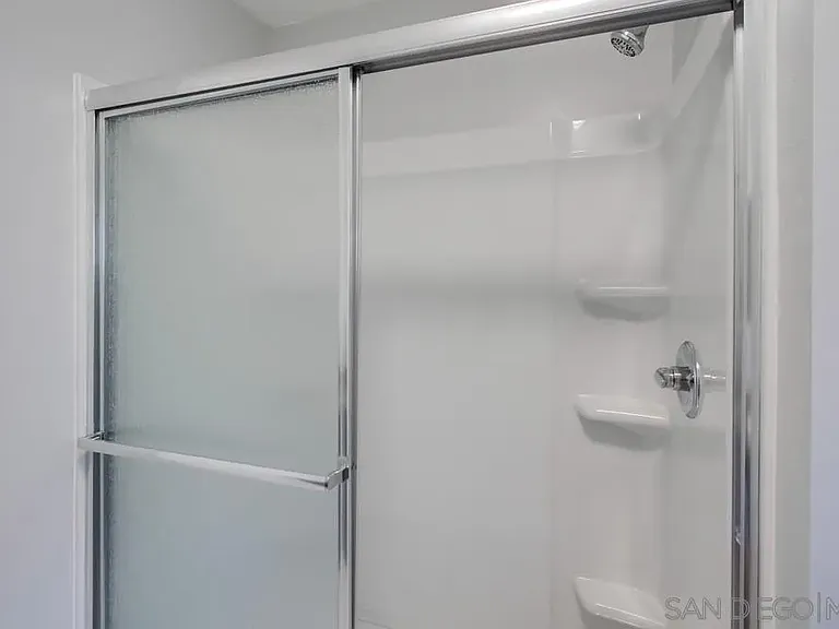 1712 Bervy St — Photo 31