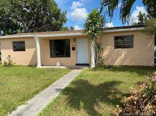 1291 NW 199th St, Miami Gardens, FL 33169