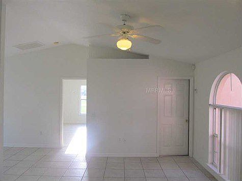 3rd image of 705 Bluebill Pl