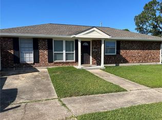 1400 N Cumberland St, Metairie, LA 70003