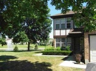 113 E Fabish Dr #113, Buffalo Grove, IL 60089