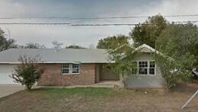 1st image of 609 E Park St
