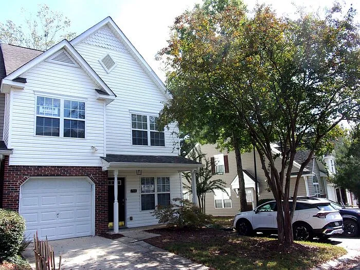2 bed, 2.5 bath, 1513 sqft, $2,100 — Photo 2