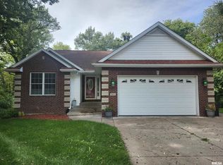 601 Cherry Ct, Colona, IL 61241