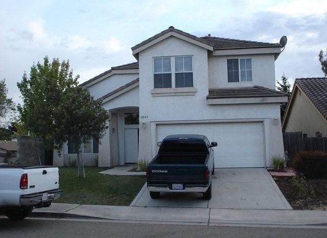 1st image of 3849 Mira Loma Dr