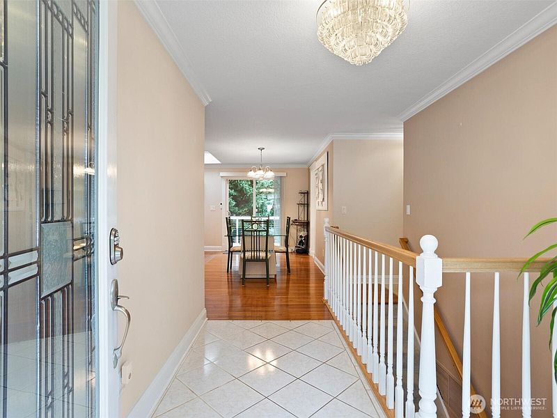 5th image of 9605 SE 13th Street