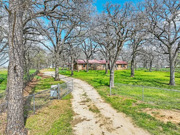 1003 County Road 4797, Springtown, TX 76082