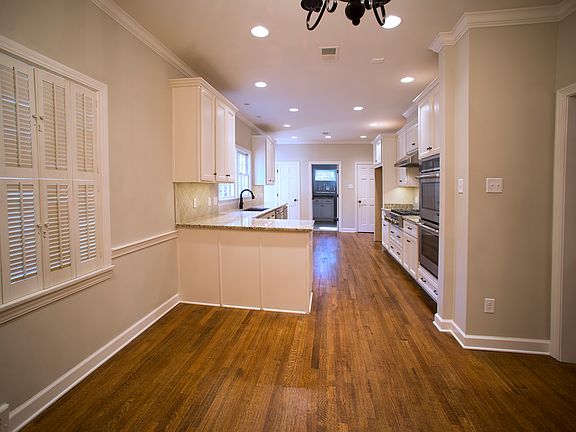 5th image of 4275 Long Leaf Dr