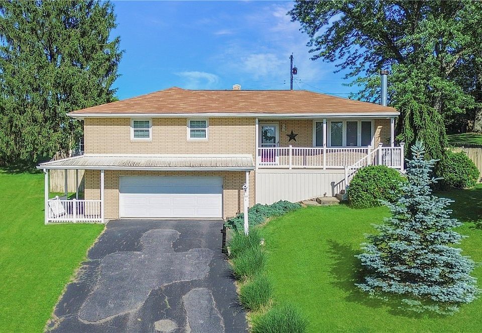 1st image of 761 Della Dr