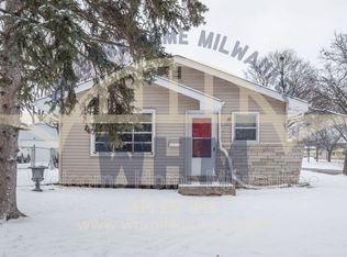 6900 N Sussex St, Milwaukee, WI 53209