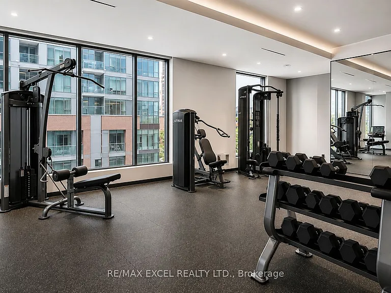 33 Helendale Ave #1012 — Photo 30