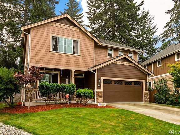 2nd image of 4009 19th Ave NE