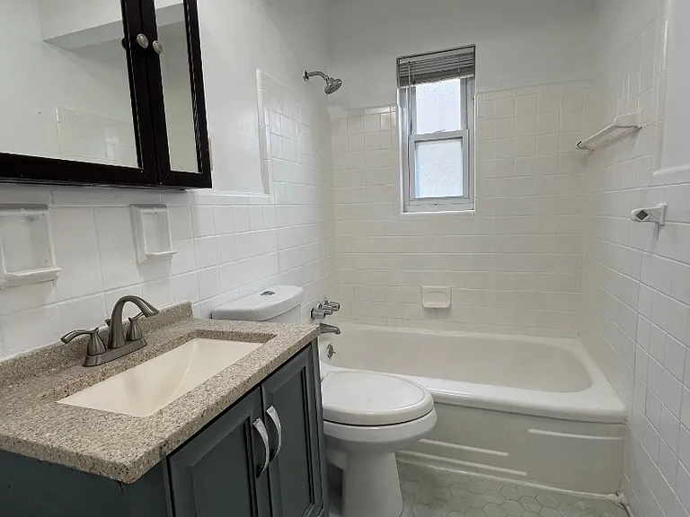 3119 Cavanaugh Ave — Photo 3