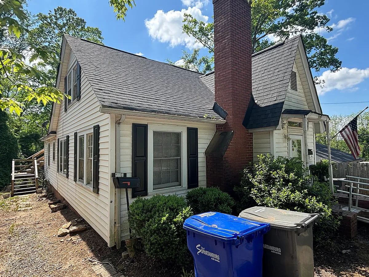 Building Photo - 298 N Fairview Ave #B