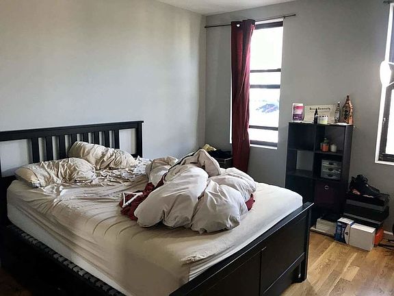 2nd image of 1138 31st Dr APT 3L