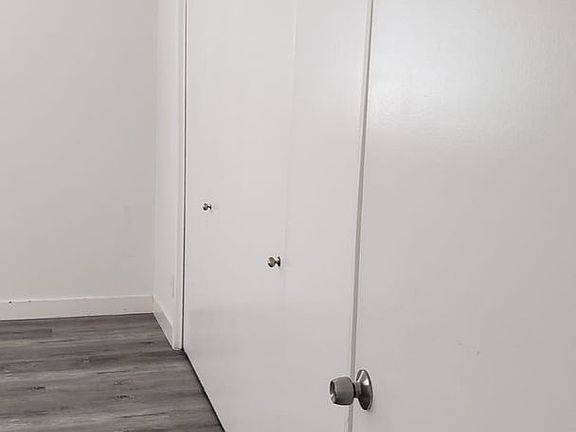 5th image of 1530 N Formosa Ave #1530F01