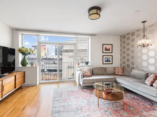 170 Broadway image 1 of 8