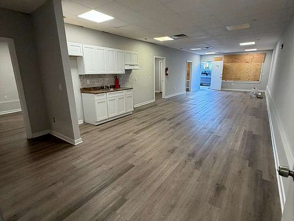 2nd image of 269 Rosa Parks Blvd