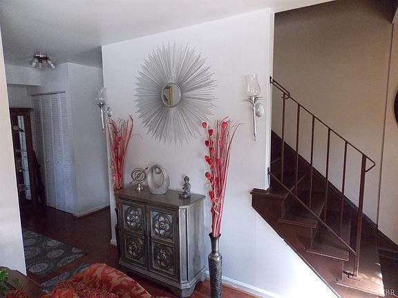 5th image of 311 W Cadbury Dr