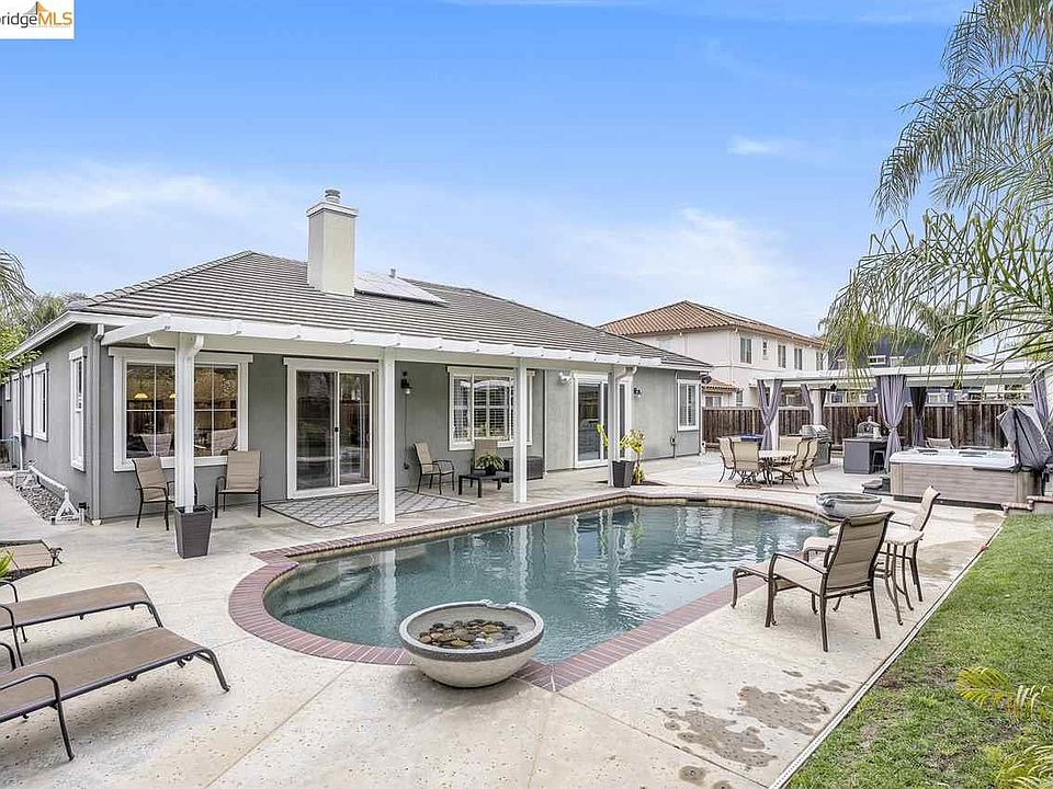 1st image of 1725 La Pergola Dr