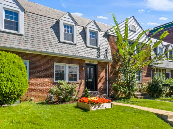 1043 N Monroe St, Arlington, VA 22201