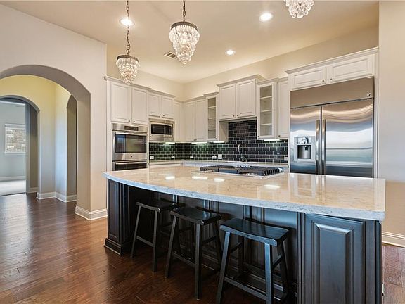 4th image of 119 Kildrummy Ln