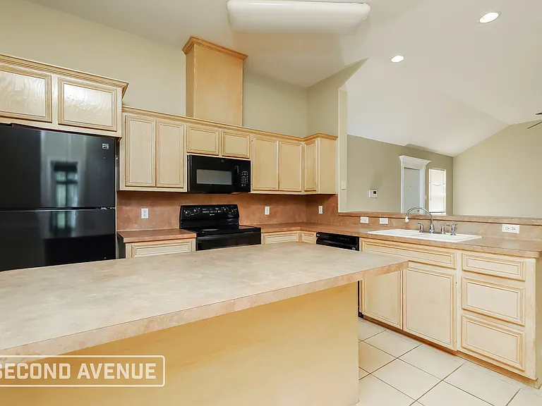 7021 San Benito Dr — Photo 9