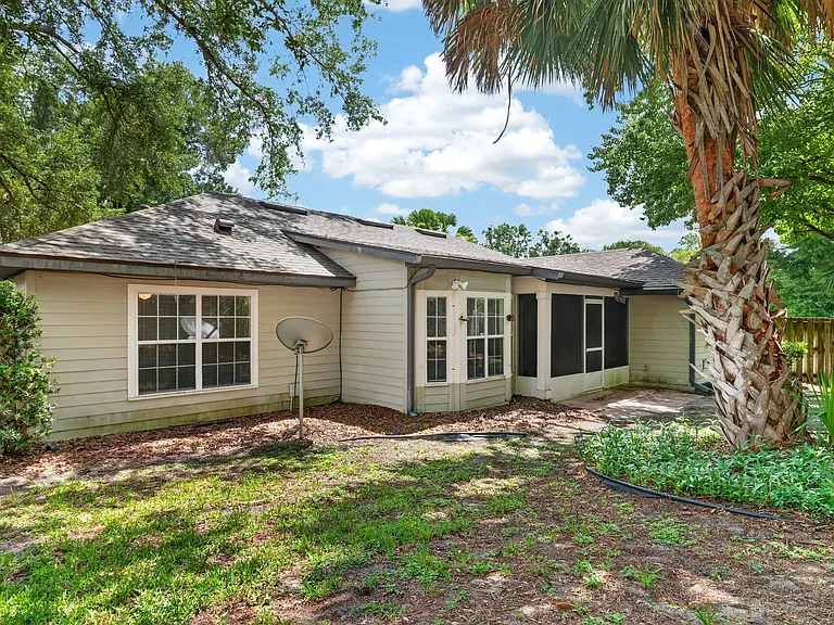 8038 SW 67th Rd — Photo 54