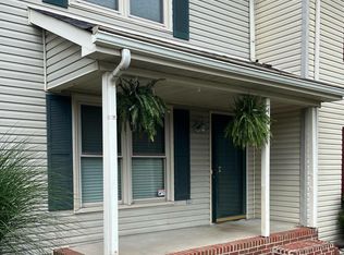 411 Ryne Ct, Versailles, KY 40383