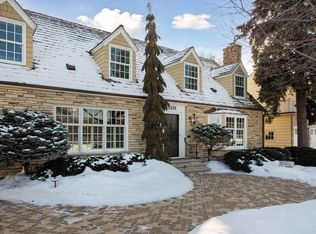 5325 Wooddale Ave, Edina, MN 55424