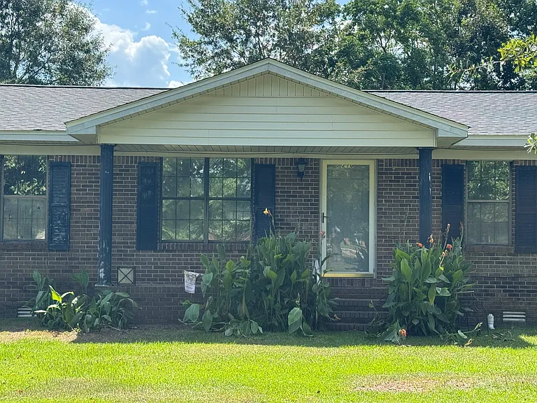 210 Tatom Ave — Photo 5