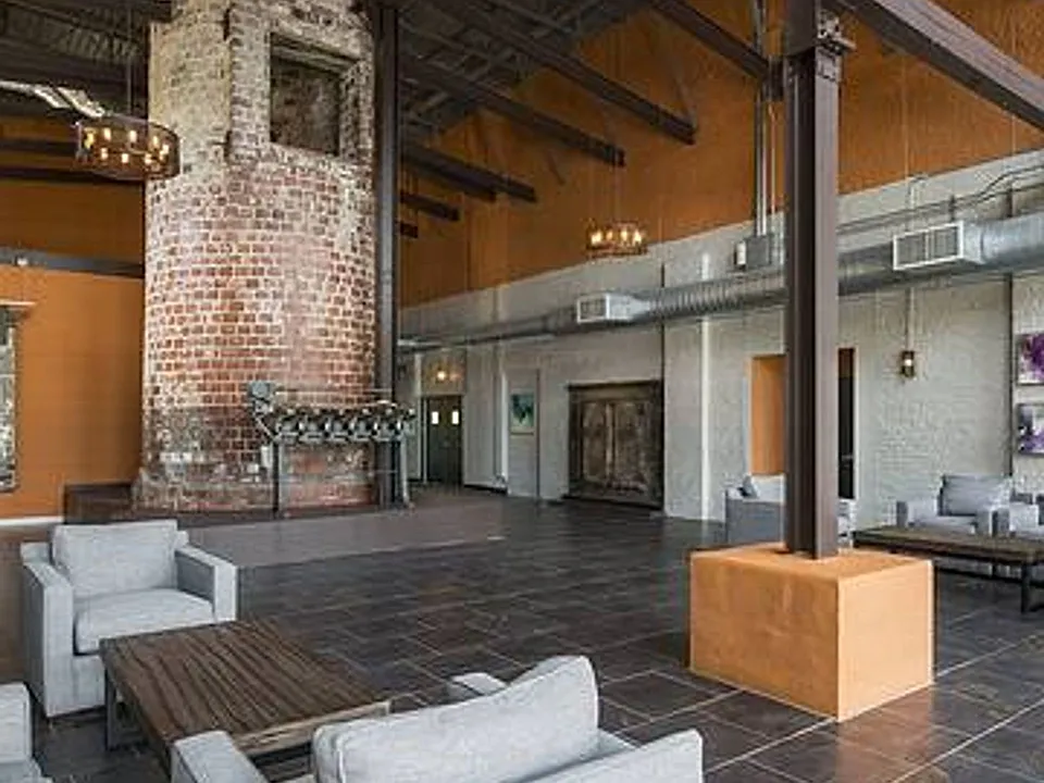 Silk Factory Lofts