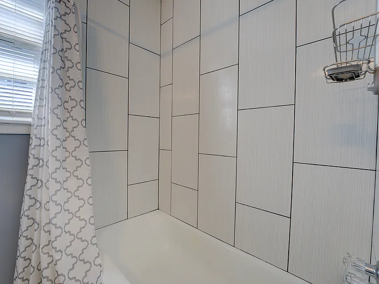 1050 N Pkwy #105 — Photo 19