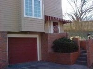 2402 N Bronze Tree Dr, Fayetteville, AR, 72703