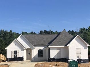 143 Coventry Ln, Brandon, MS 39042