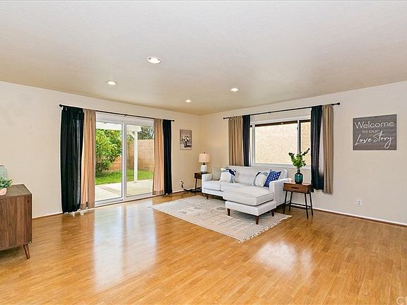 3rd image of 1156 Gian Dr