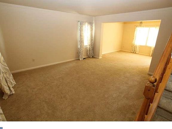 4th image of 4 Balsam Ct