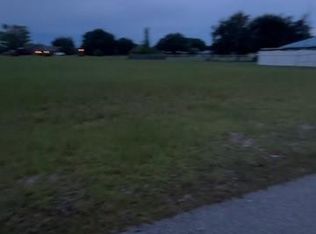 408 Meadow Land Rd, Sebring, FL 33876