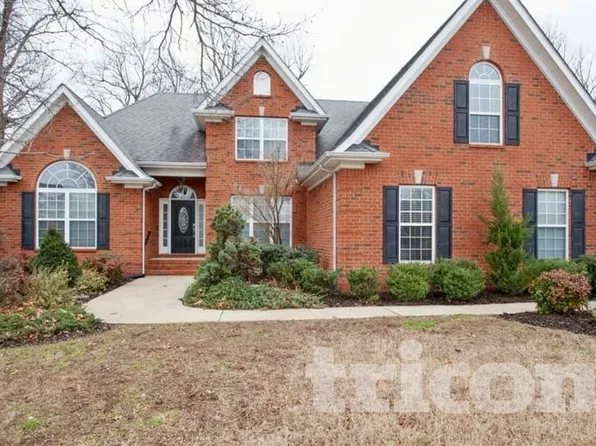 2911 Wolves Trl, Murfreesboro, TN 37127