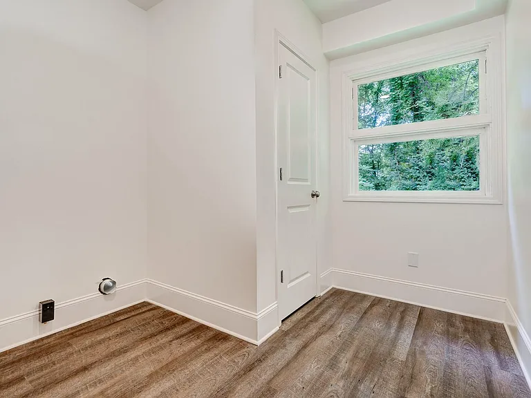 5196 Scenic View Dr — Photo 22