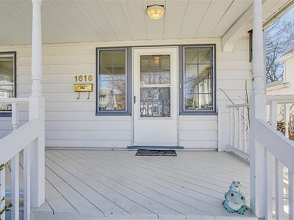 3rd image of 1616 Sunnymede Ave